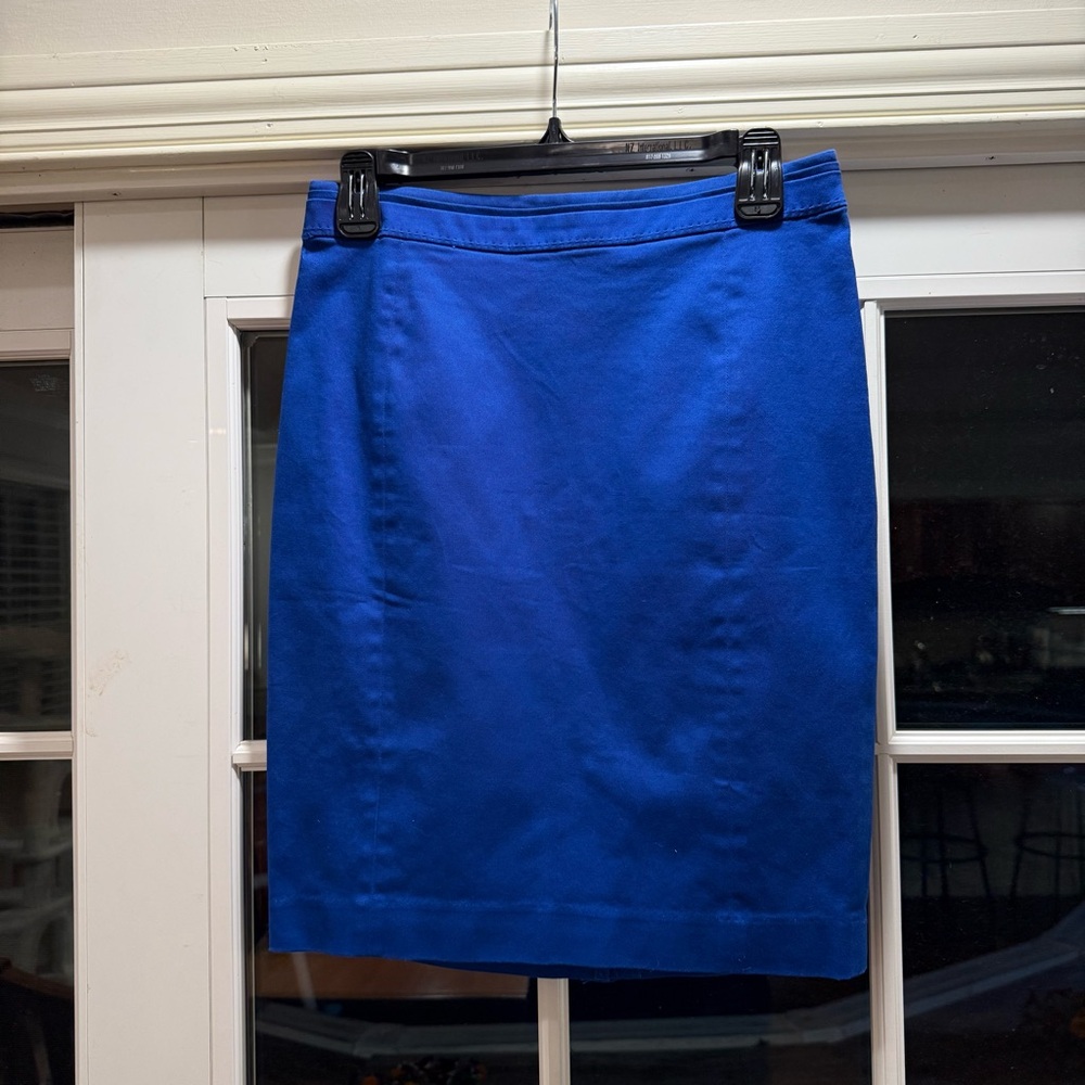 H&M Blue Knee-Length Pencil Skirt for Work Size 8